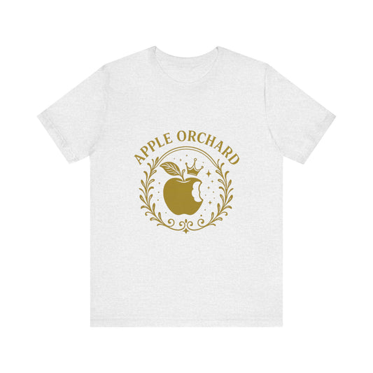 Vintage Apple Orchard Tee, Cute T-Shirt for Fall, Family Farm Shirt, Harvest Festival Apparel, Gift for Apple Lovers