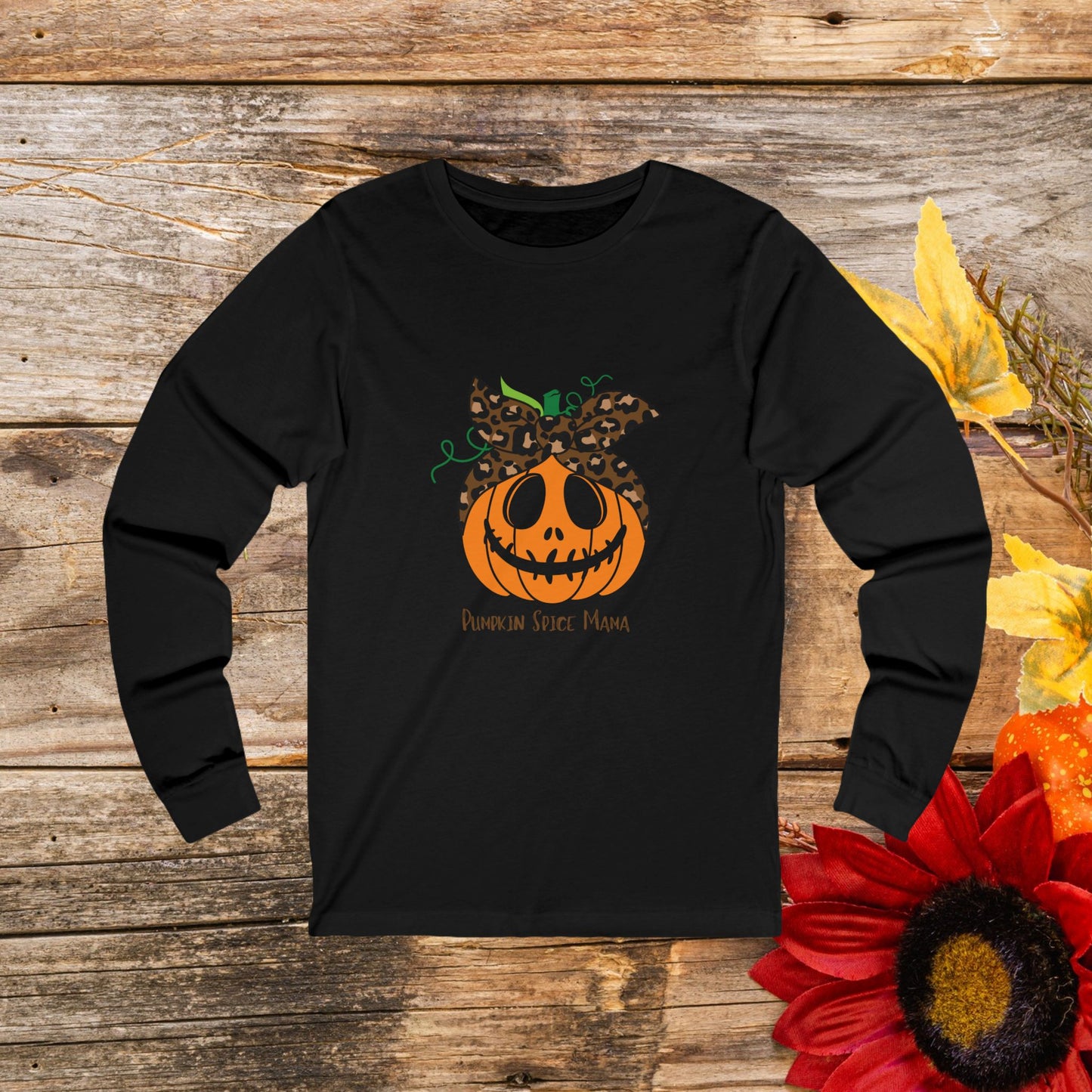 Pumpkin Spice Mama T-Shirt - Fall Fashion with Leopard Print Flair